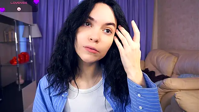 Snapshot of LorrieWilcinski chatting on 23, 11, 2025 LorrieWilcinski online show from 23, 11, 2025