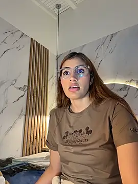 IsabelaStefano online show from 20, 12, 2025