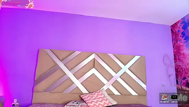 Snapshot of mei_kora chatting on 25, 11, 2025 mei kora online show from 25, 11, 2025