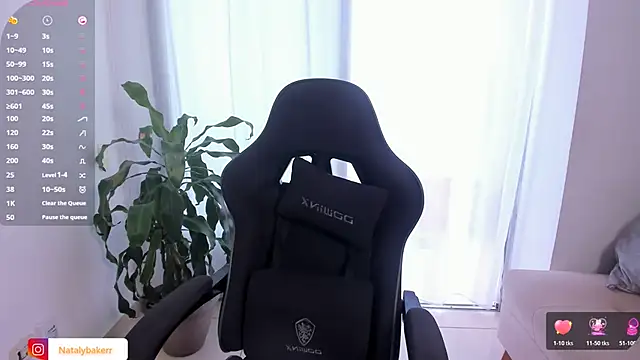 Nat Bakerss online show from 4, 4, 2026