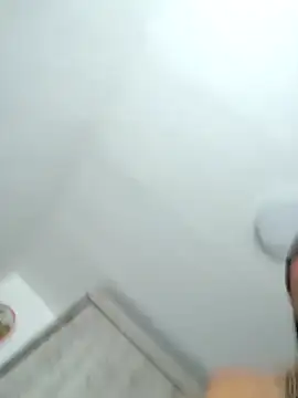 Laia torres1 online show from 15, 4, 2026