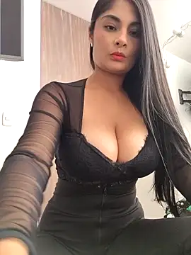 Laia torres1 online show from 24, 11, 2025