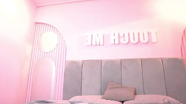 Bratz luxxxury online show from 7, 3, 2026