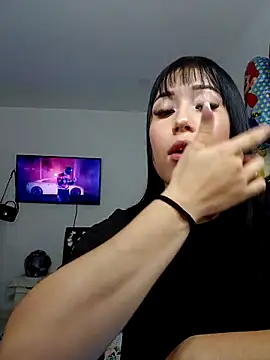 hot-shaved-baby online show from 22, 11, 2025