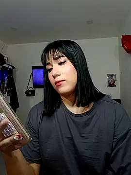 hot-shaved-baby online show from 27, 11, 2025