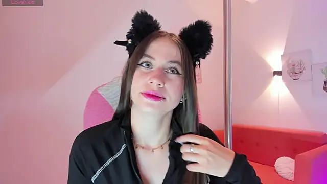 MiaWhiteBunny online show from 16, 2, 2026