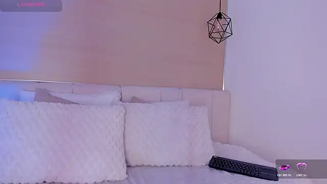 cleo johnson online show from 29, 11, 2025