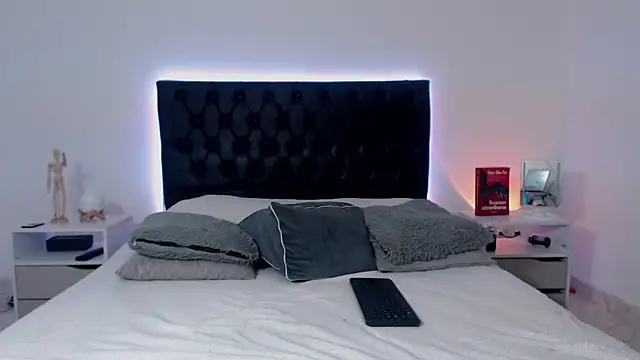 ray Weeed online show from 27, 11, 2025