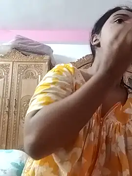 Snapshot of Farihasultana30 chatting on 18, 12, 2025 Farihasultana30 online show from 18, 12, 2025