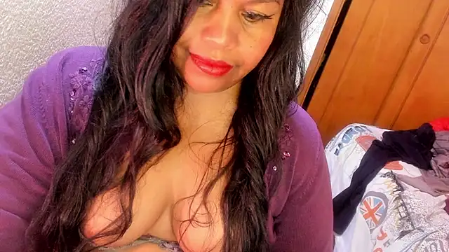 ebonycamelia online show from 5, 5, 2026