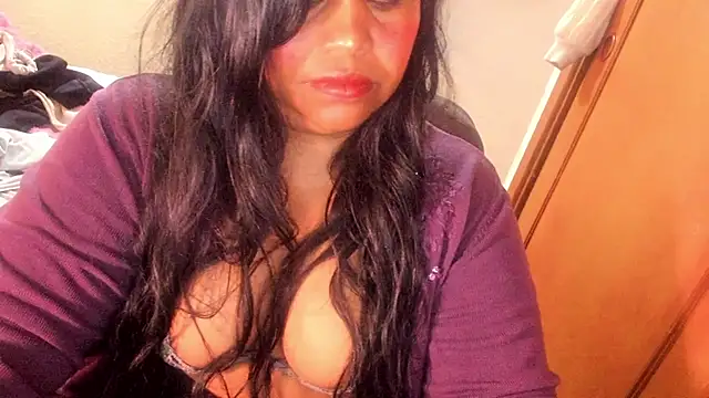 Snapshot of ebonycamelia chatting on 12, 6, 2026 ebonycamelia online show from 12, 6, 2026