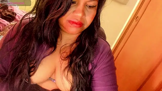 Snapshot of ebonycamelia chatting on 13, 7, 2026 ebonycamelia online show from 13, 7, 2026