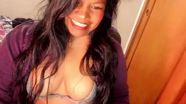 Snapshot of ebonycamelia chatting on 11, 6, 2026 ebonycamelia online show from 11, 6, 2026