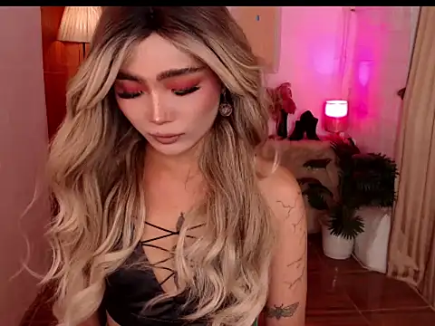 Jasmin Blaire online show from 21, 11, 2025