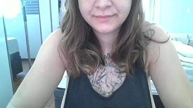 xxxluana online show from 2, 4, 2026