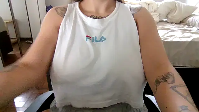 xxxluana online show from 16, 12, 2025