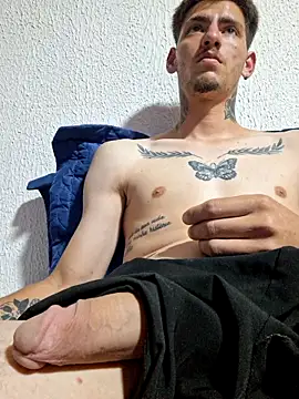 Artur386383 online show from 2, 12, 2025