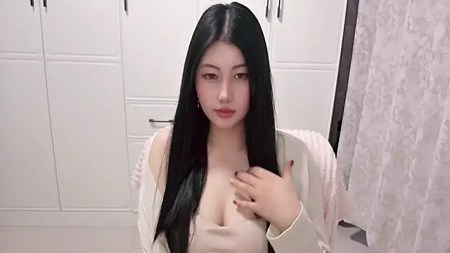Snapshot of XIAOFENG-2025 chatting on 10, 6, 2026 XIAOFENG-2025 online show from 10, 6, 2026