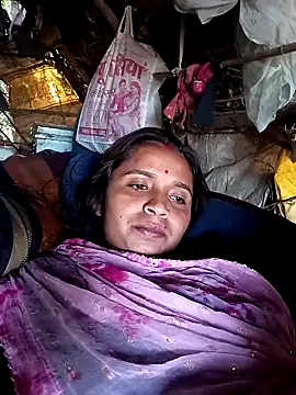 Snapshot of Hot_erion chatting on 28, 11, 2025 Hot erion online show from 28, 11, 2025