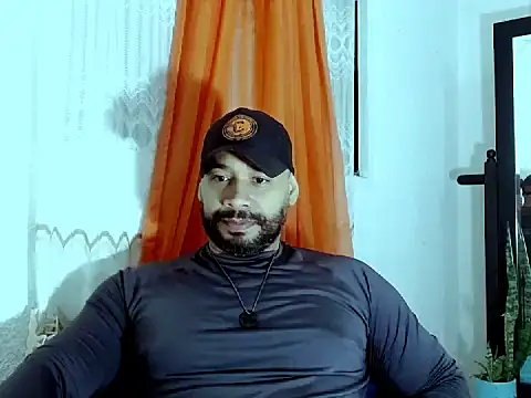 Snapshot of musclehetero chatting on 6, 6, 2026 musclehetero online show from 6, 6, 2026