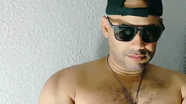 musclehetero online show from 6, 8, 2026