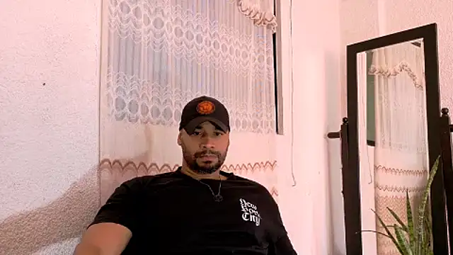 musclehetero online show from 18, 7, 2026