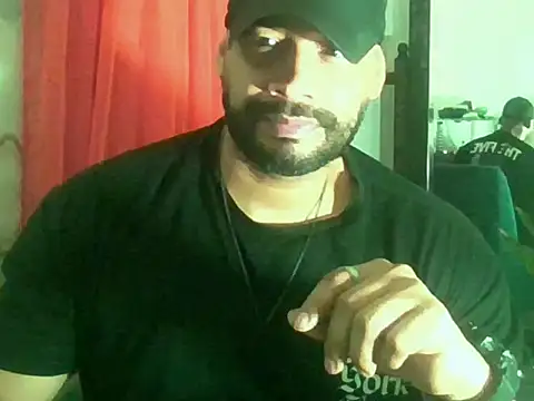 Snapshot of musclehetero chatting on 29, 5, 2026 musclehetero online show from 29, 5, 2026