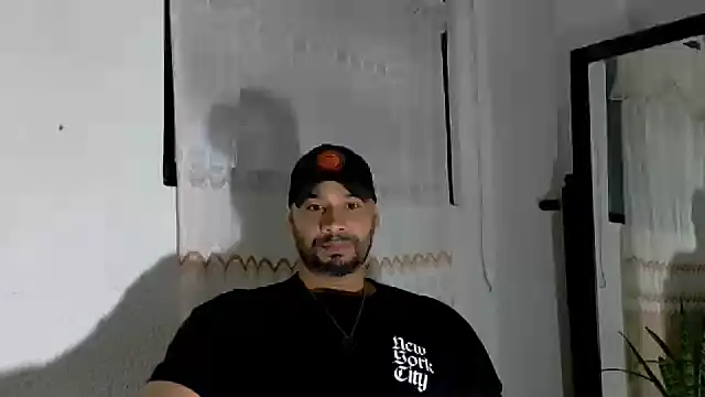 musclehetero online show from 18, 7, 2026