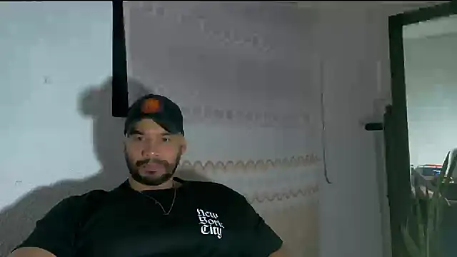 musclehetero online show from 23, 7, 2026