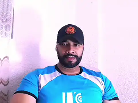 musclehetero online show from 13, 3, 2026