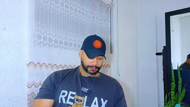 musclehetero online show from 4, 7, 2026