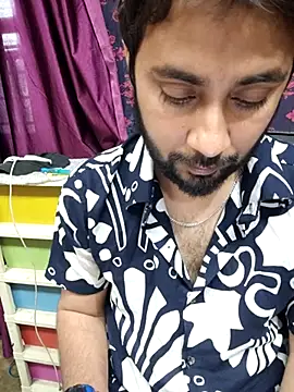 Cute Lucky online show from 6, 3, 2026