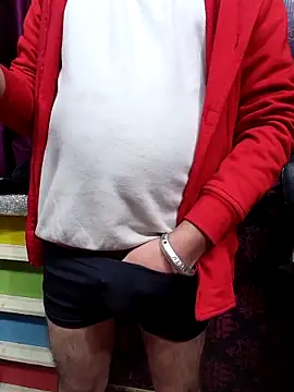 Cute Lucky online show from 31, 1, 2026