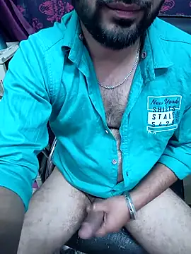 Cute Lucky online show from 22, 2, 2026