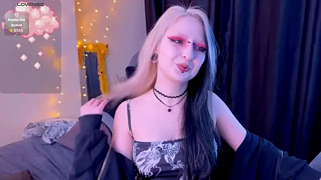 lavender monster online show from 31, 5, 2026