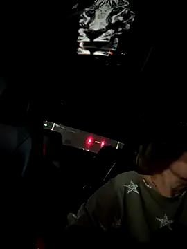 Snapshot of ccrider69_ chatting on 25, 11, 2025 ccrider69 online show from 25, 11, 2025