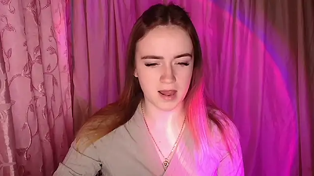 Illa May online show from 14, 12, 2025