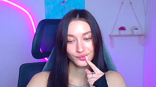 Stella XO online show from 2, 3, 2026