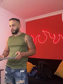 Mike savage3 online show from 17, 4, 2026