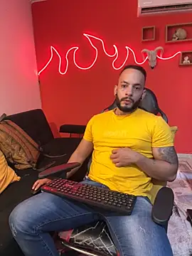 Snapshot of Mike_savage3 chatting on 21, 11, 2025 Mike savage3 online show from 21, 11, 2025