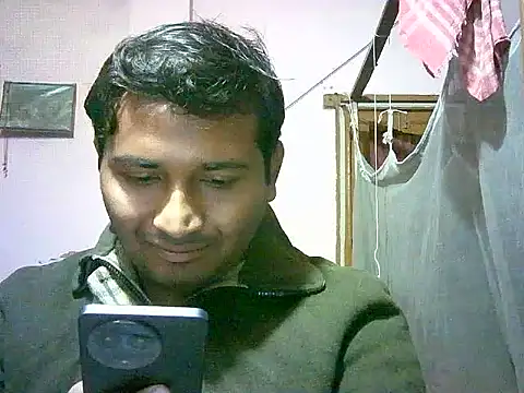 handsome12345  online show from 22, 12, 2025