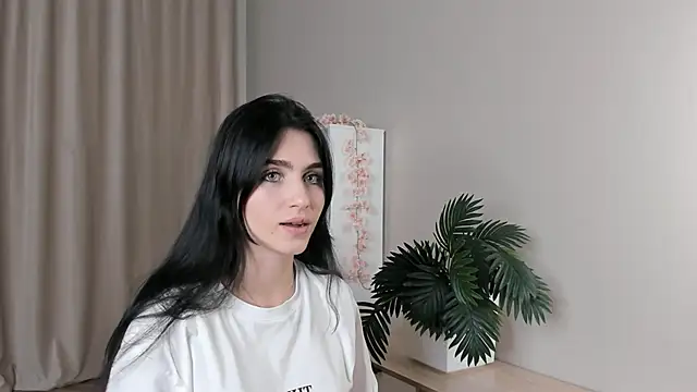 Snapshot of MonaChim chatting on 27, 11, 2025 MonaChim online show from 27, 11, 2025