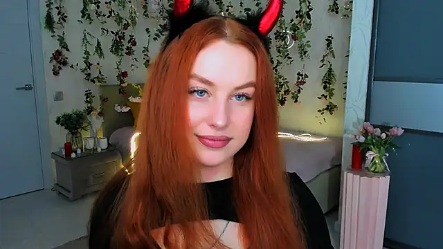 Snapshot of AirySilhouette chatting on 4, 6, 2026 AirySilhouette online show from 4, 6, 2026