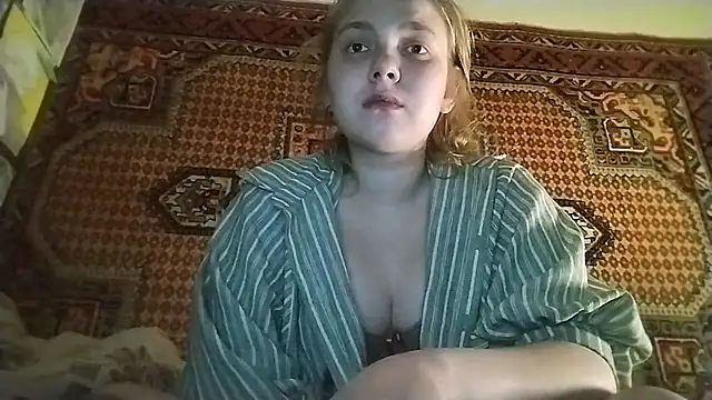 KikiBang online show from 22, 2, 2026