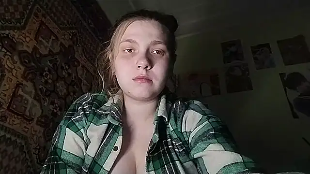 KikiBang online show from 5, 4, 2026