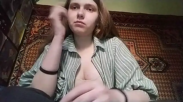 KikiBang online show from 4, 2, 2026