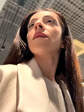 Lilitoppp online show from 2, 12, 2025