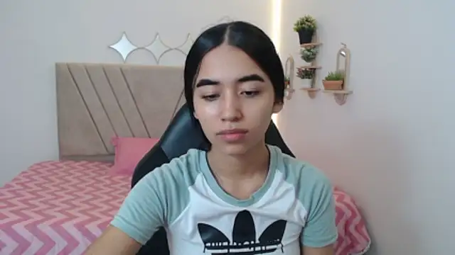 xoxo melany online show from 19, 4, 2026