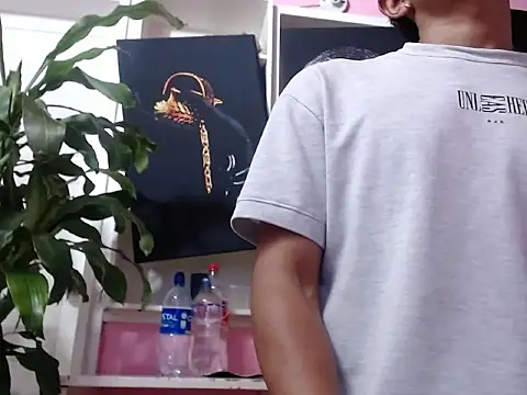 crissex3 online show from 25, 2, 2026