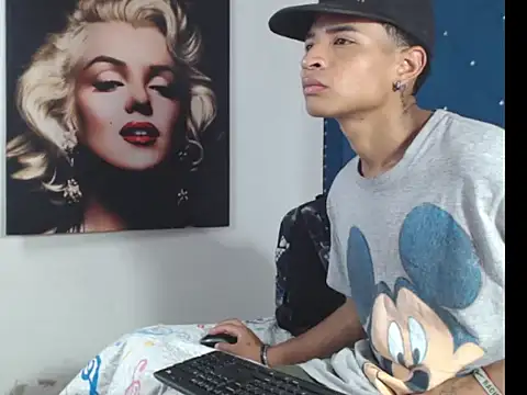 crissex3 online show from 19, 3, 2026